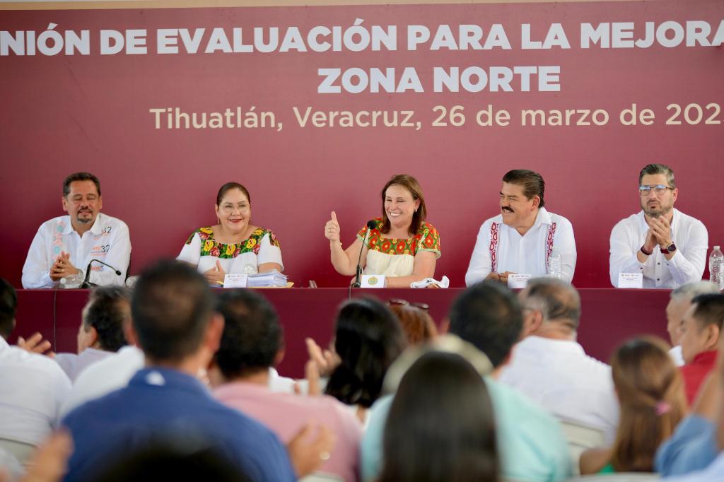 Con diálogo y cercanía, Rocío Nahle atiende las necesidades en primarias 