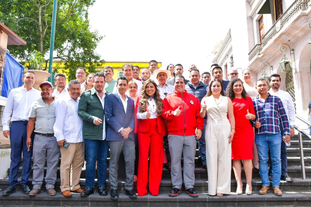 Alcaldes Electos del PRI se reúnen con la Gobernadora Rocío Nahle; destacan civilidad y compromiso con&nbsp;Veracruz