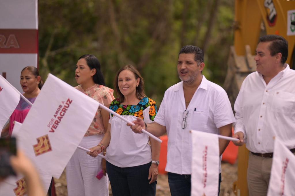 Inicia pavimentación del tramo Platón Sánchez–Huejutla; concluirá en&nbsp;2025