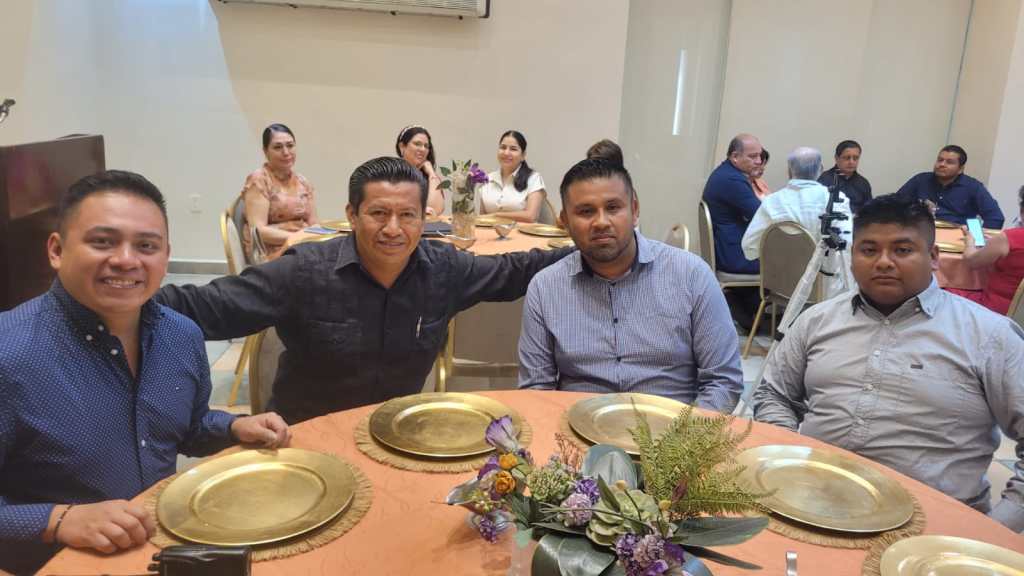 Asociación de Abogados reconoce a&nbsp;miembros