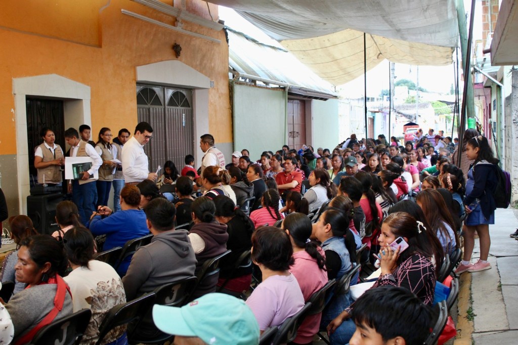 Abren sus puertas los Centros de Atención de Becas para el Bienestar en todo&nbsp;Veracruz