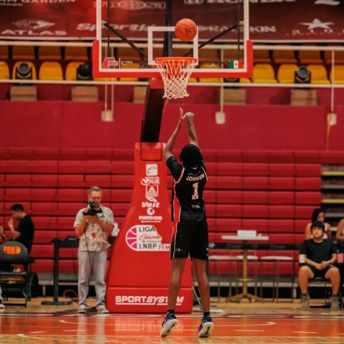 Denuncian adeudos del dueño de&nbsp;Halcones