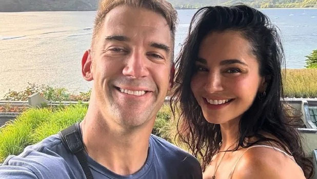 Martha Higareda espera gemelos con&nbsp;emoción