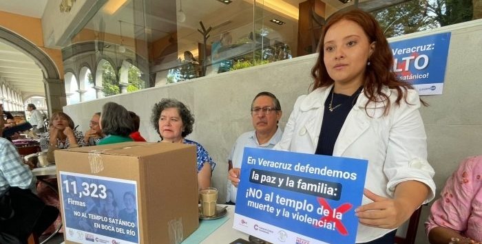 Exigen clausura de templo en Boca del&nbsp;Río