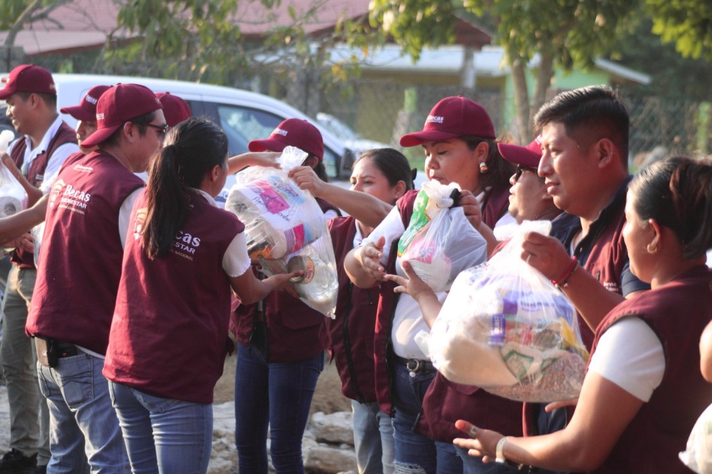 Servidores de la Educación llevan ayuda a comunidades afectadas por inundaciones en el norte de&nbsp;Veracruz