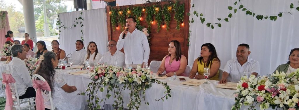 Se casan 92 parejas en Bodas Colectivas en&nbsp;Álamo