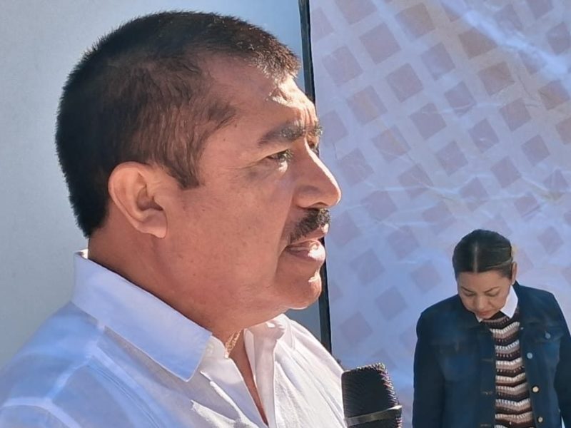 Conmemoran Día de la Bandera y llaman a fortalecer valores cívicos en&nbsp;Álamo