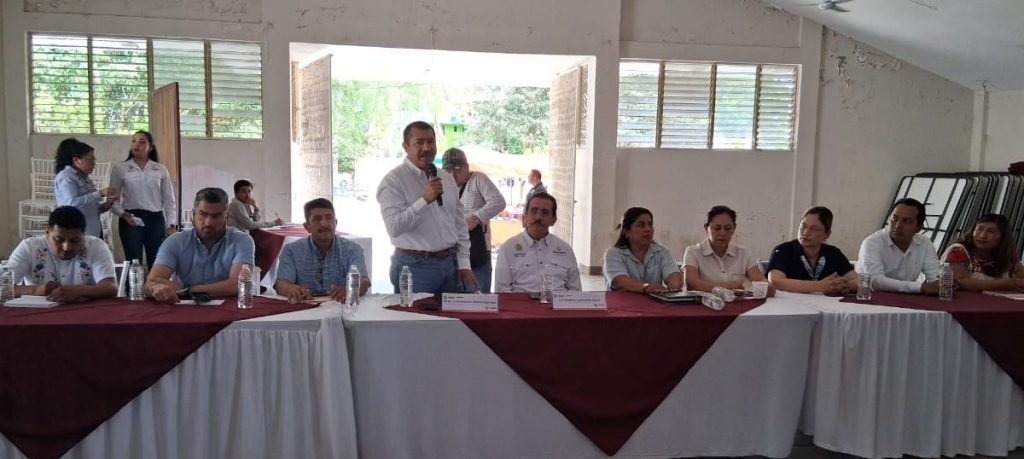 Álamo mantiene reconstrucción integral con trabajo permanente del Gobierno Municipal