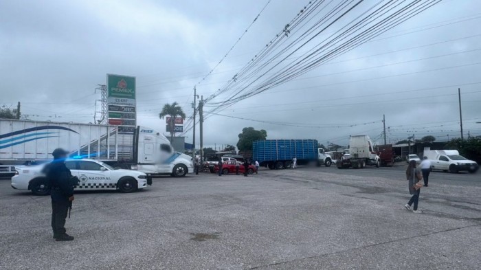 Transportistas bloquean autopista en&nbsp;Veracruz