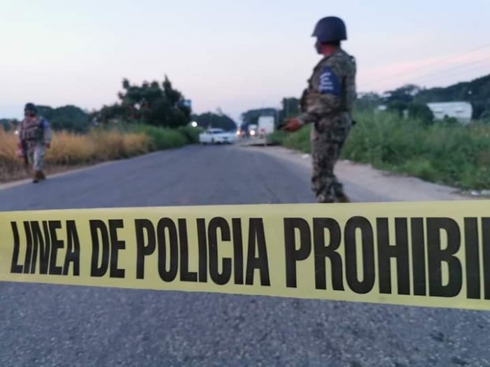 Piden revisar muerte de cajera en Acayucan