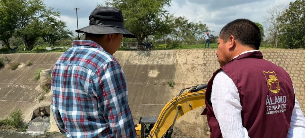 Pepe Arenas supervisa obras hidráulicas en&nbsp;Álamo