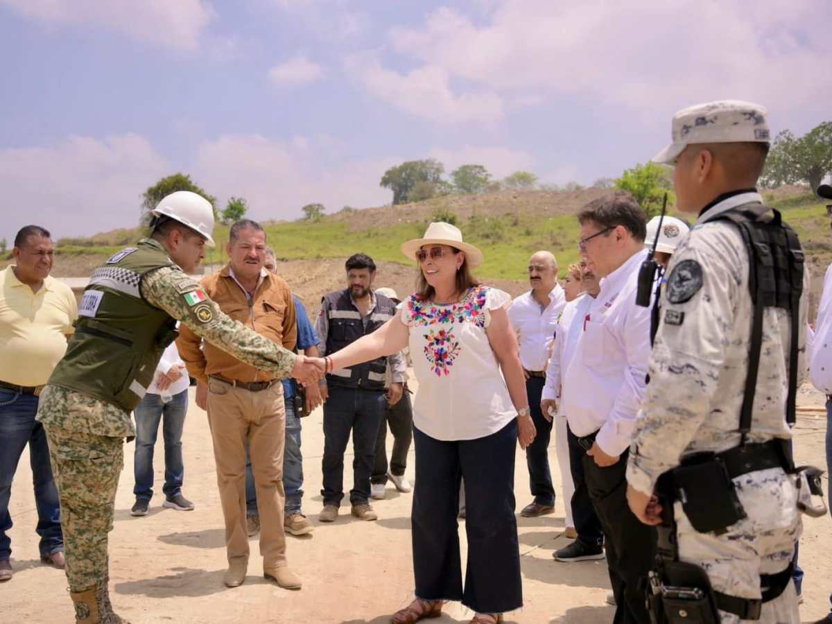 SUPERVISA ROCÍO NAHLE CUARTEL DE GUARDIA NACIONAL EN&nbsp;COYUTLA