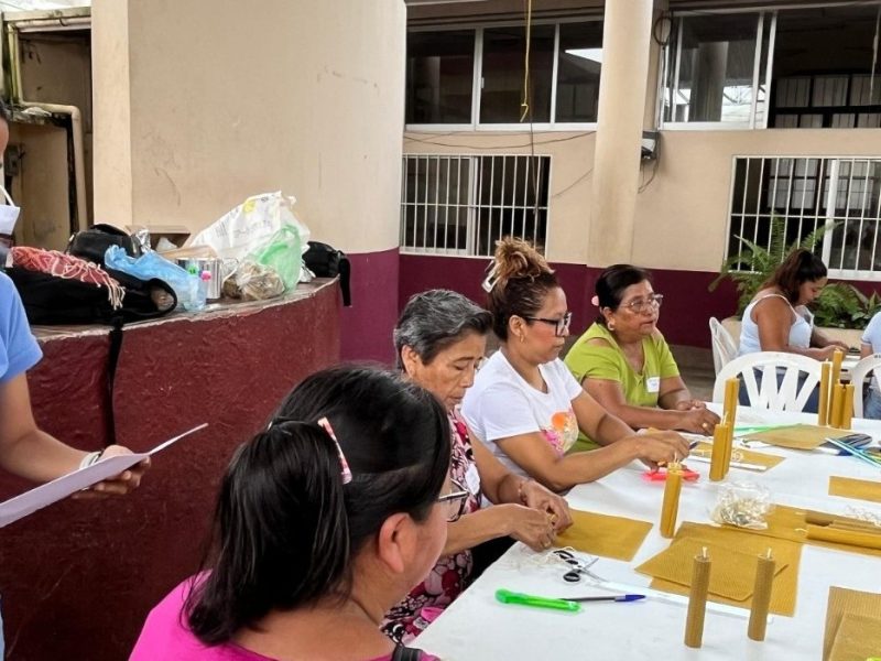 Impulsan taller de velas&nbsp;artesanales
