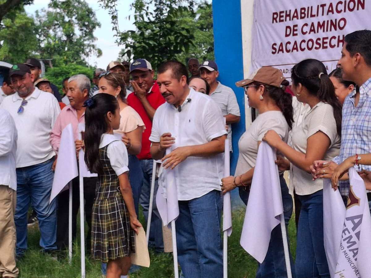 Entusiasmo en comunidades por inicio de obras de rehabilitación de caminos en&nbsp;Álamo