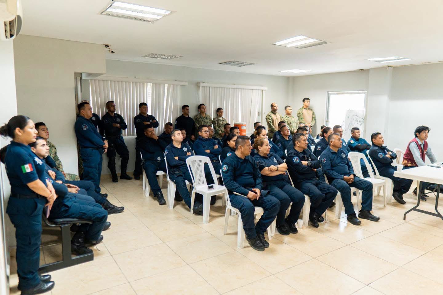 Capacitan en intervención para bienestar animal