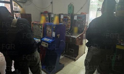 FGR asegura 12 máquinas tragamonedas en cateo realizado en Cerro&nbsp;Azul