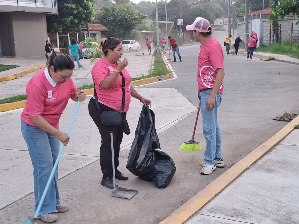 DIF de Álamo inicia campaña permanente de limpieza para prevenir encharcamientos durante la temporada de&nbsp;lluvias